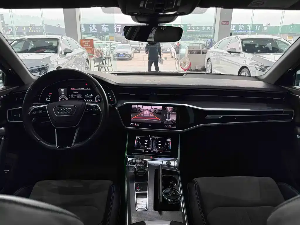 Audi A6L 2024 из CN, фото 9
