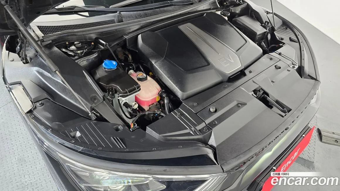 Kia EV6 2023 из KR, фото 9