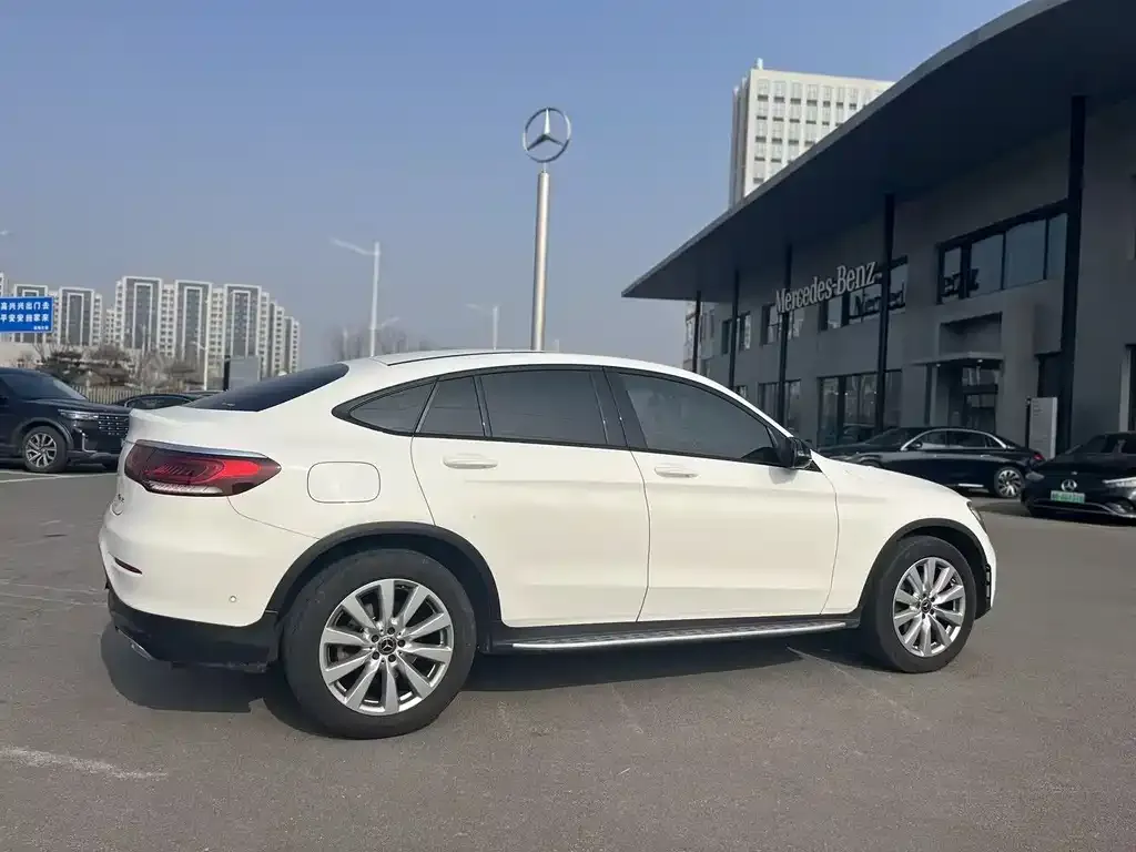 Mercedes-Benz GLC Coupe 2021 из CN, фото 4