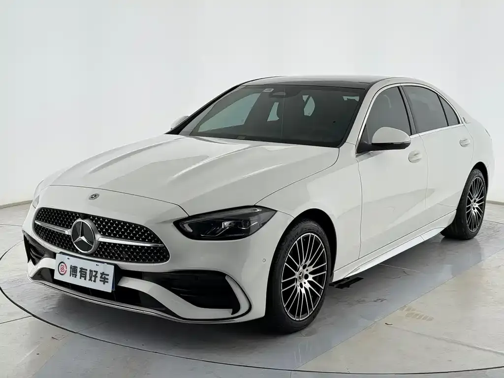 Mercedes-Benz C-Class — фото 1