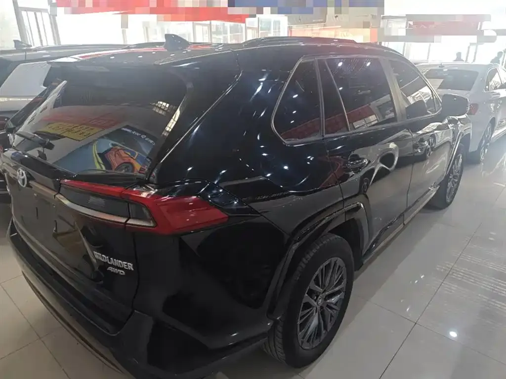 Toyota Wildlander 2024 из CN, фото 2