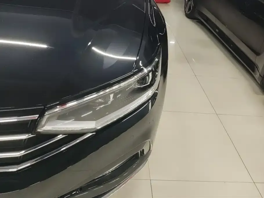Volkswagen Magotan 2022 из CN, фото 2
