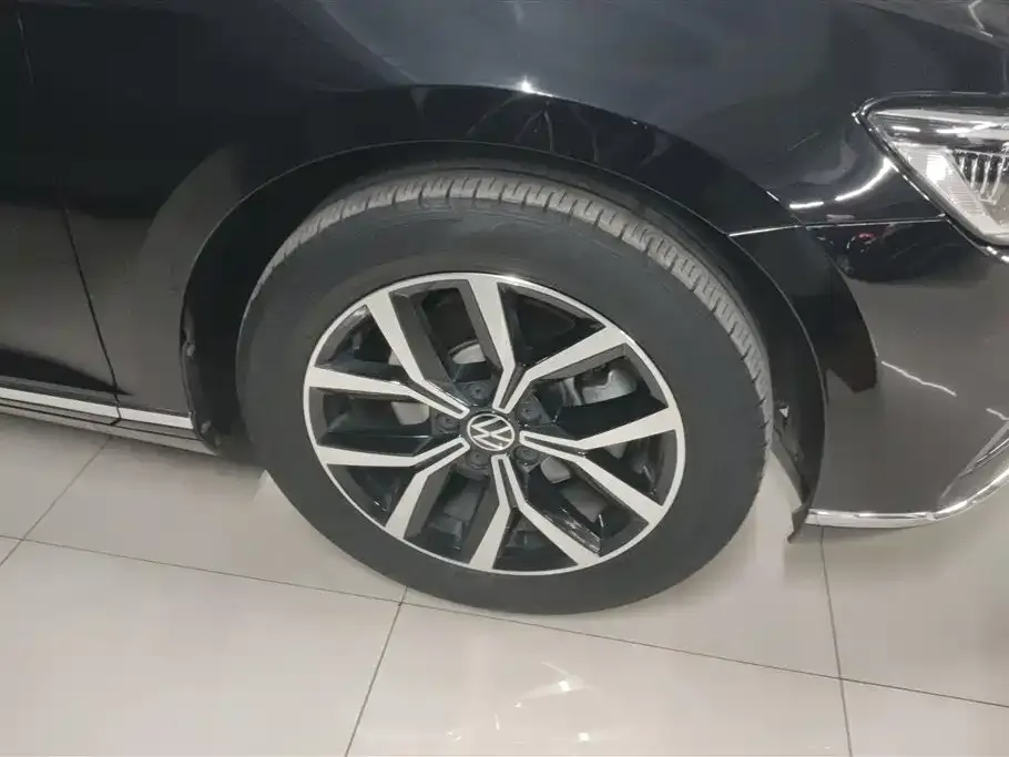 Volkswagen Magotan 2022 из CN, фото 7