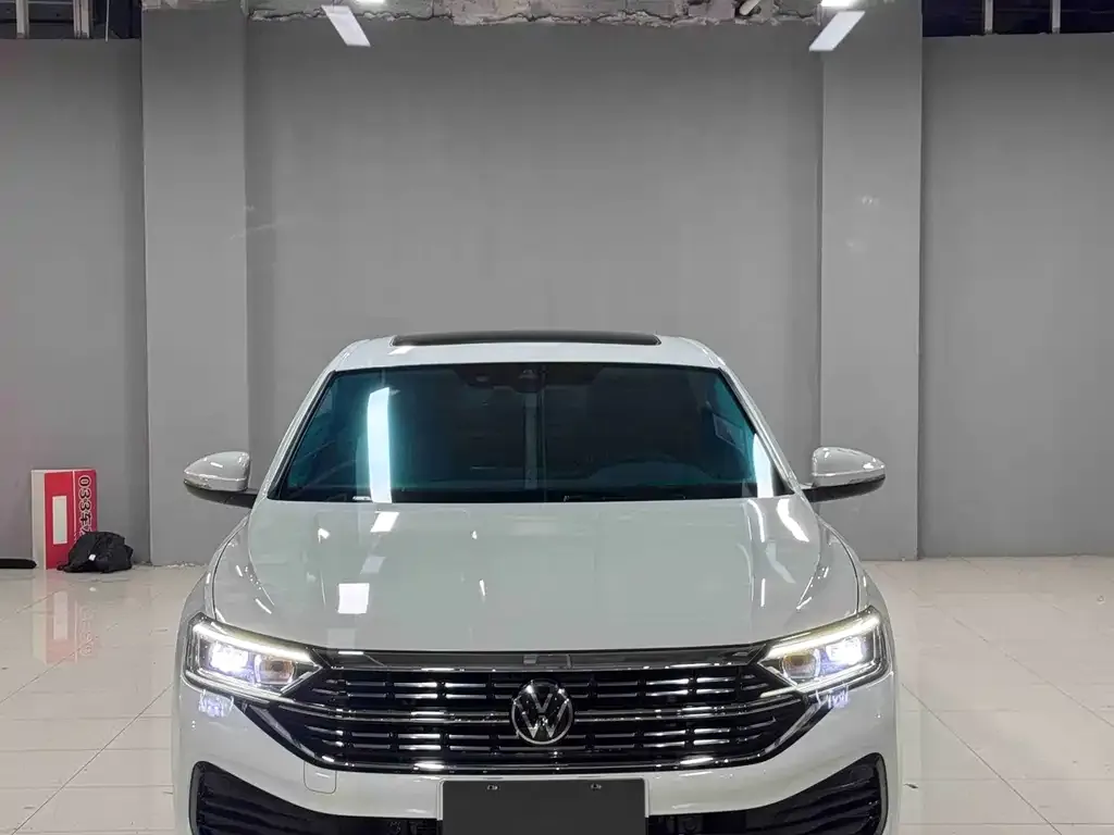 Volkswagen Sagitar 2023 из CN, фото 2