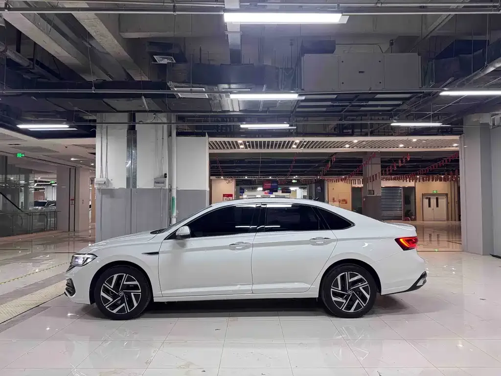 Volkswagen Sagitar 2023 из CN, фото 7