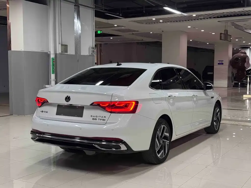 Volkswagen Sagitar 2023 из CN, фото 5