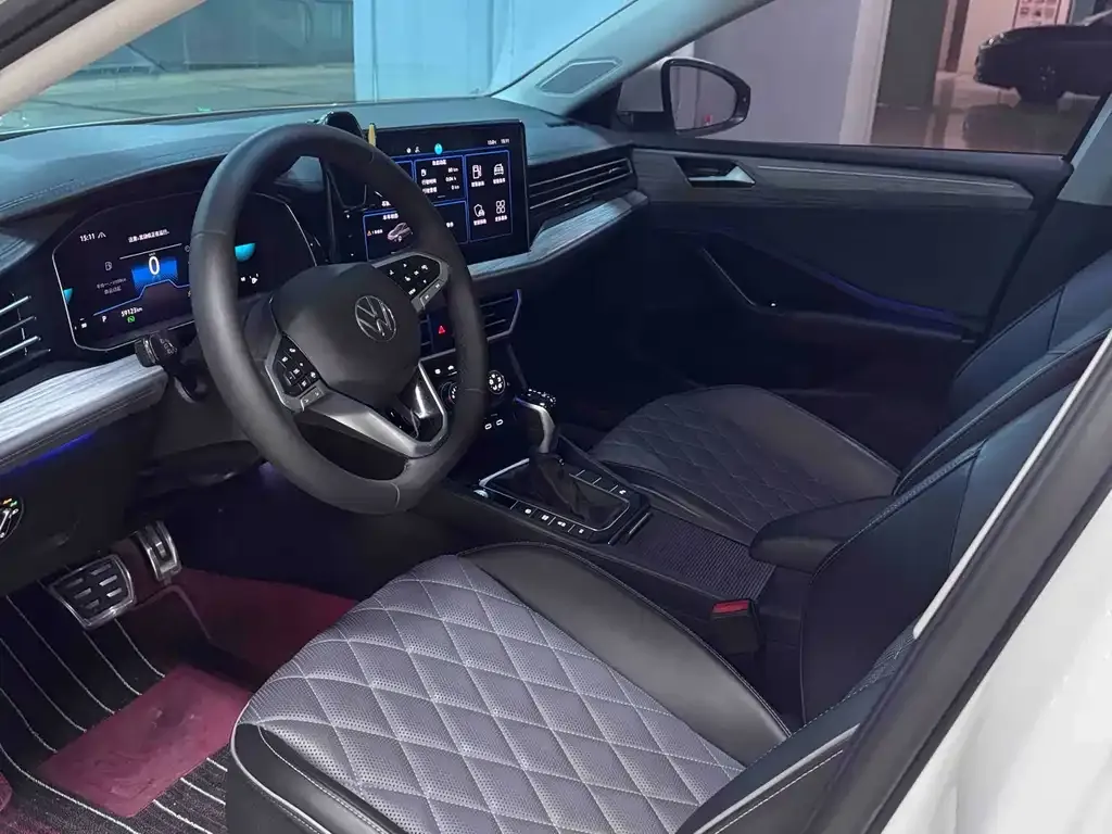 Volkswagen Sagitar 2023 из CN, фото 8