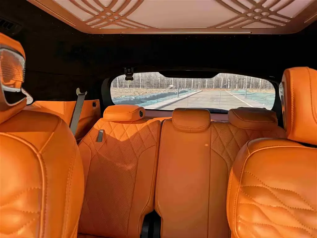 Toyota Sienna 2023 из CN, фото 2