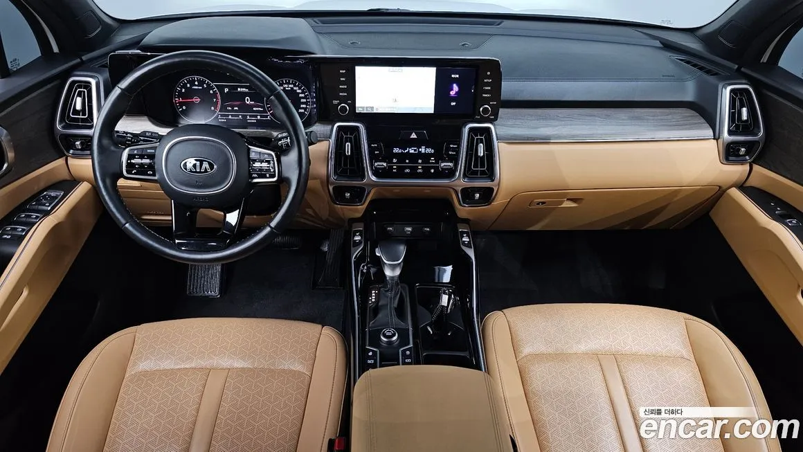 Kia Sorento — фото 10