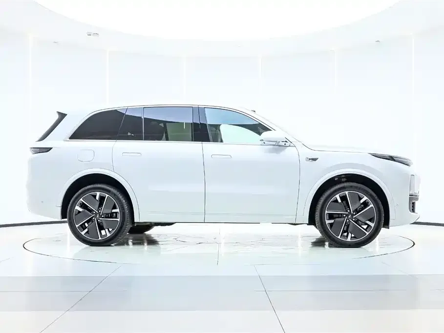 Li Auto L8 2025 из CN, фото 6