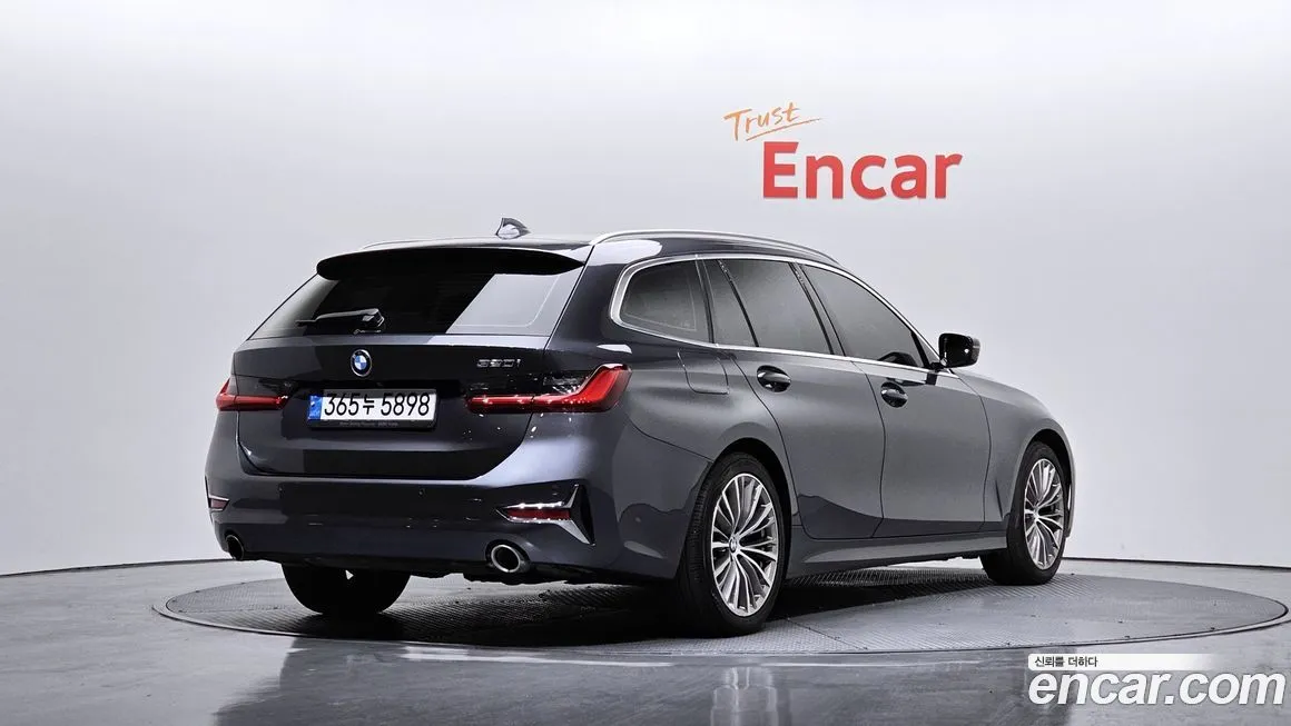 BMW 3-Series 2021 из KR, фото 9