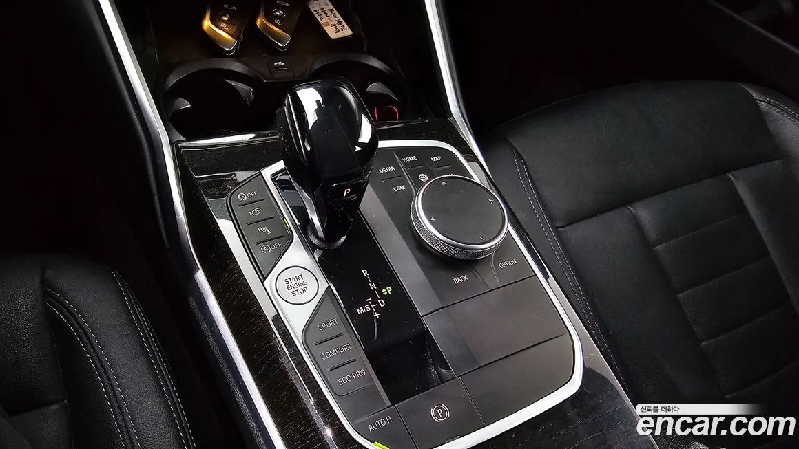 BMW 3-Series 2021 из KR, фото 10