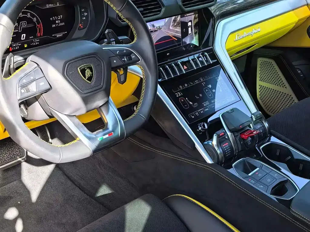 Lamborghini Urus 2024 из CN, фото 9