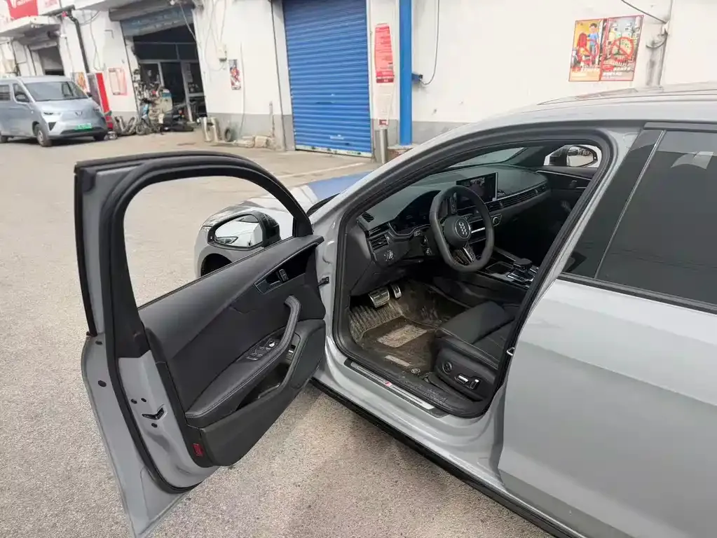 Audi A4L 2025 из CN, фото 7