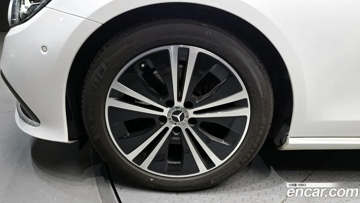 Mercedes-Benz E-Class 2022 из KR, фото 5