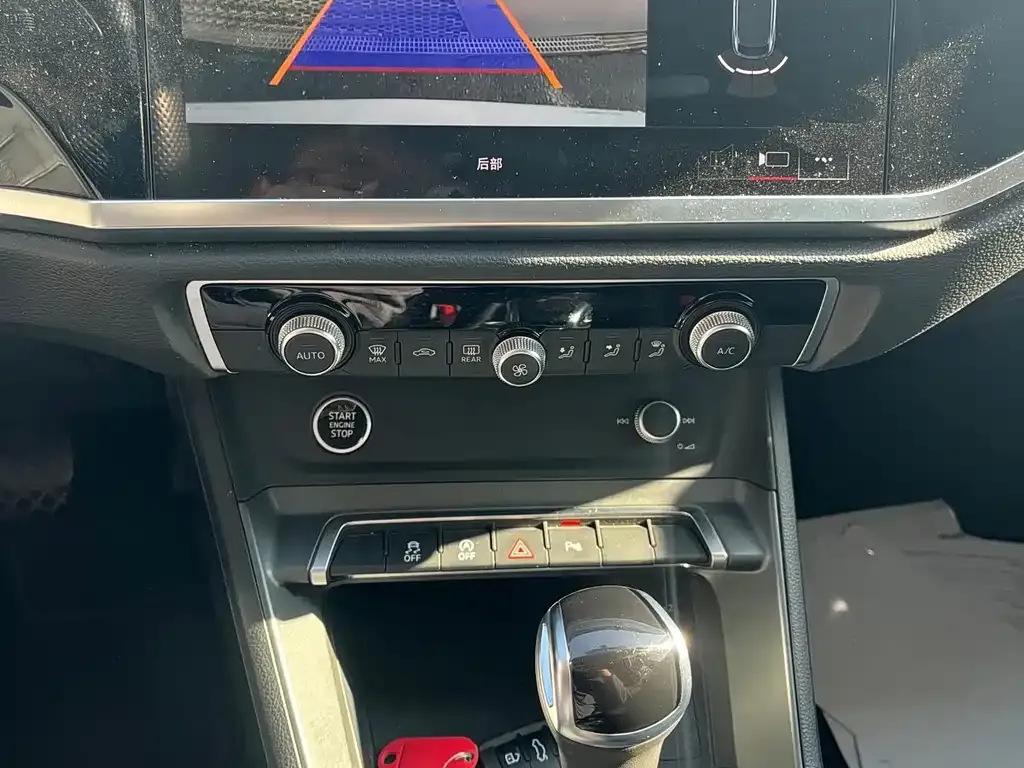 Audi Q3 Sportback 2023 из CN, фото 3