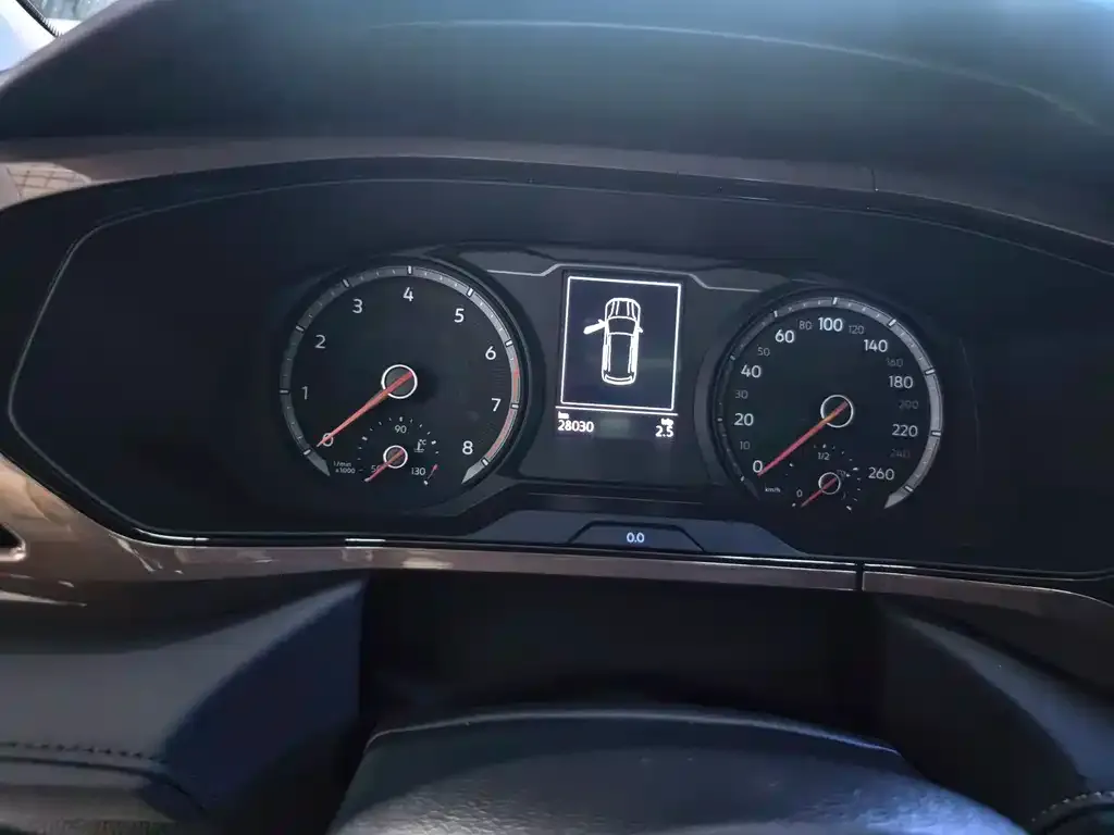 Volkswagen Tharu 2022 из CN, фото 5