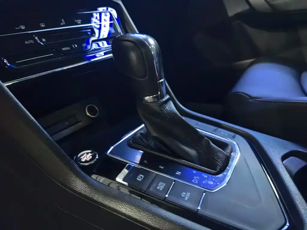 Volkswagen Tharu 2022 из CN, фото 3