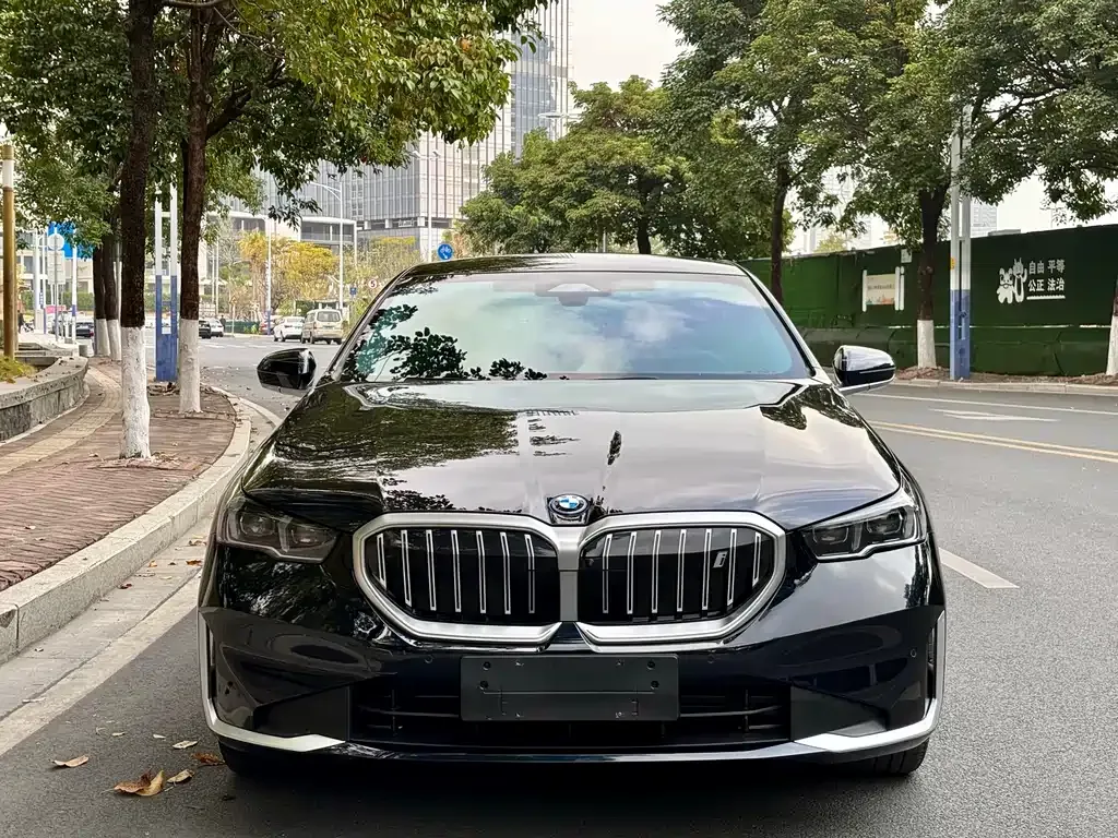 BMW i5 2024 из CN, фото 8