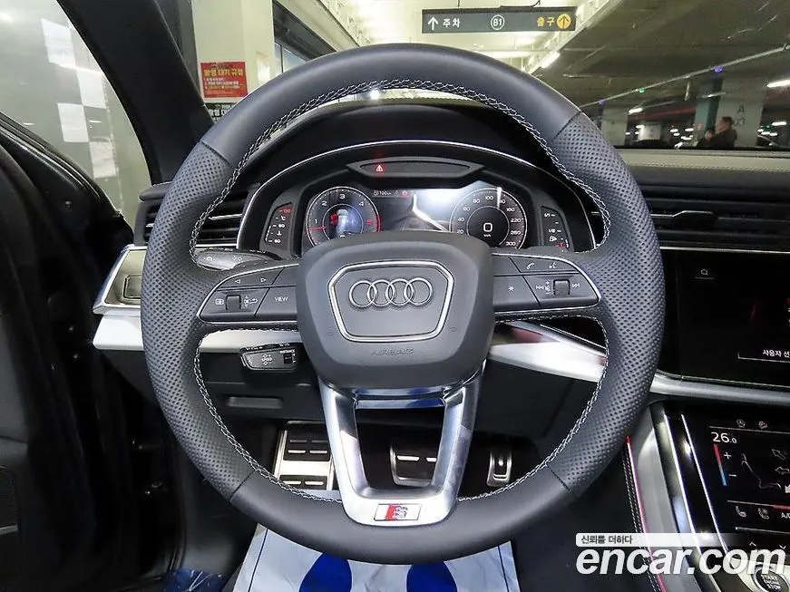 Audi Q7 2026 из KR, фото 8