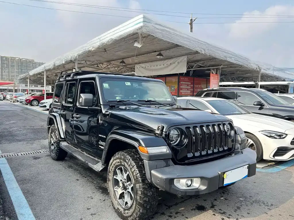 Jeep Wrangler 2021 из CN, фото 5