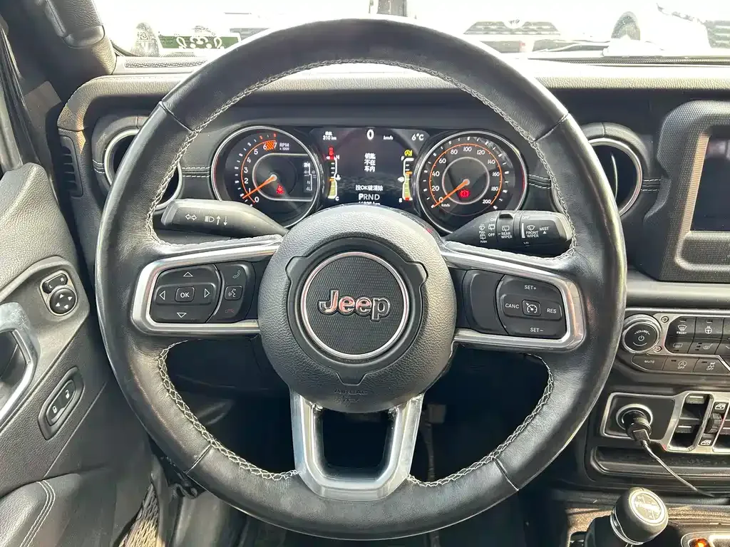 Jeep Wrangler 2021 из CN, фото 2