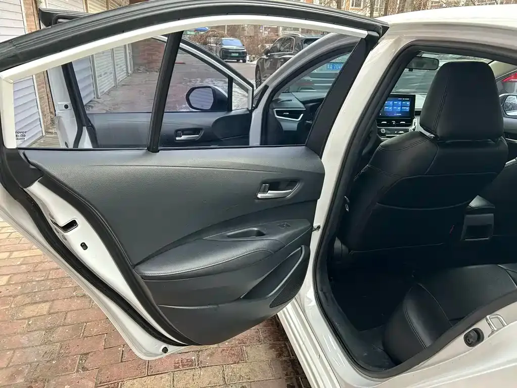 Toyota Corolla 2022 из CN, фото 6