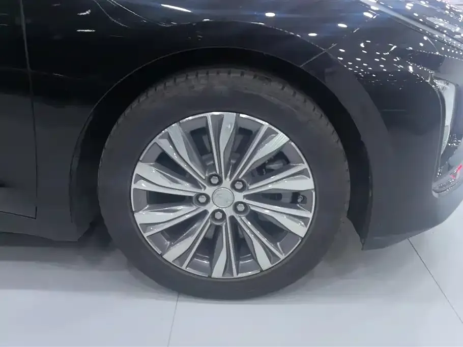Hongqi E-QM5 2024 из CN, фото 3
