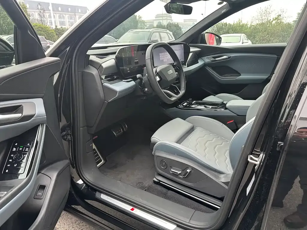 Audi Q6L e-tron 2025 из CN, фото 7