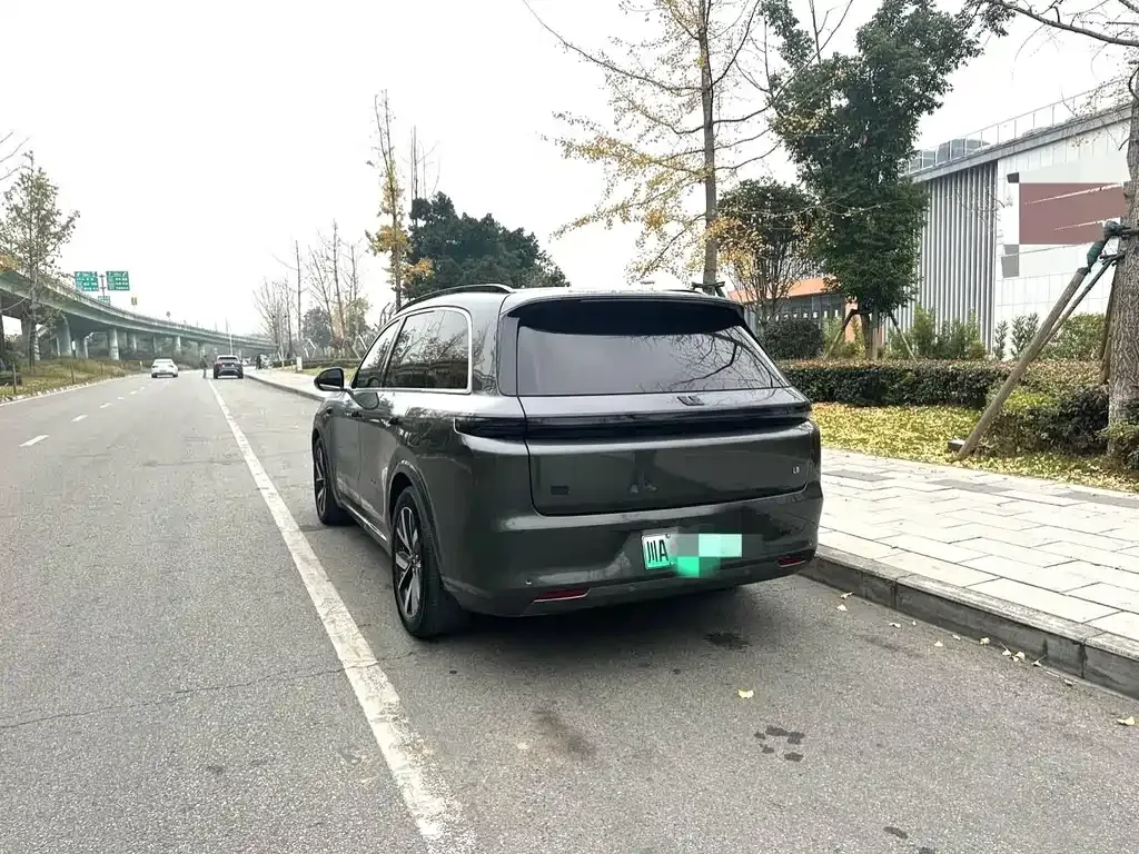 Li Auto L8 2023 из CN, фото 6