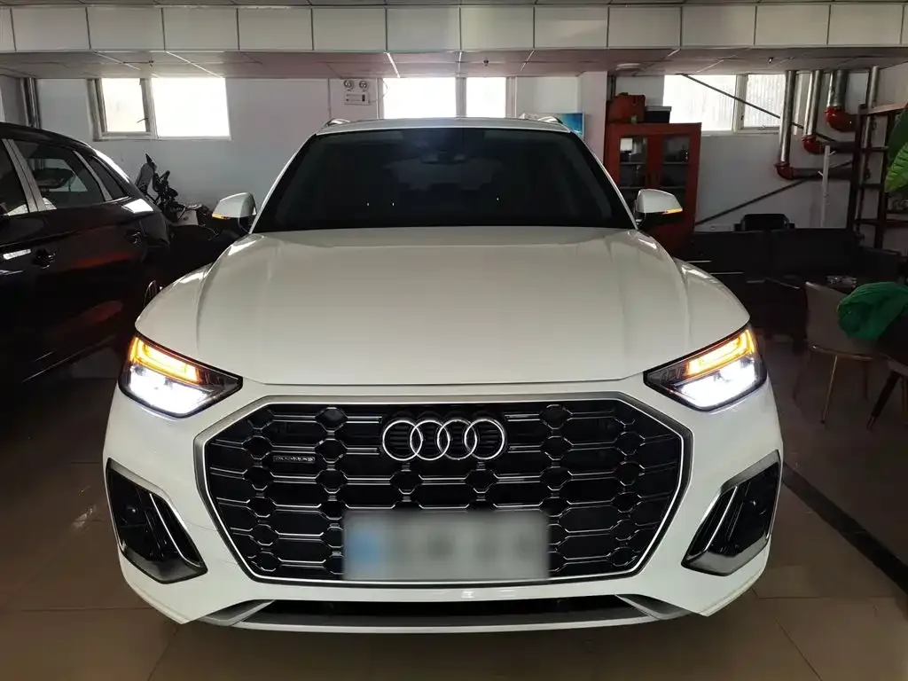Audi Q5L 2023 из CN, фото 6