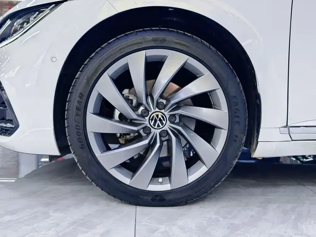 Volkswagen CC 2025 из CN, фото 9