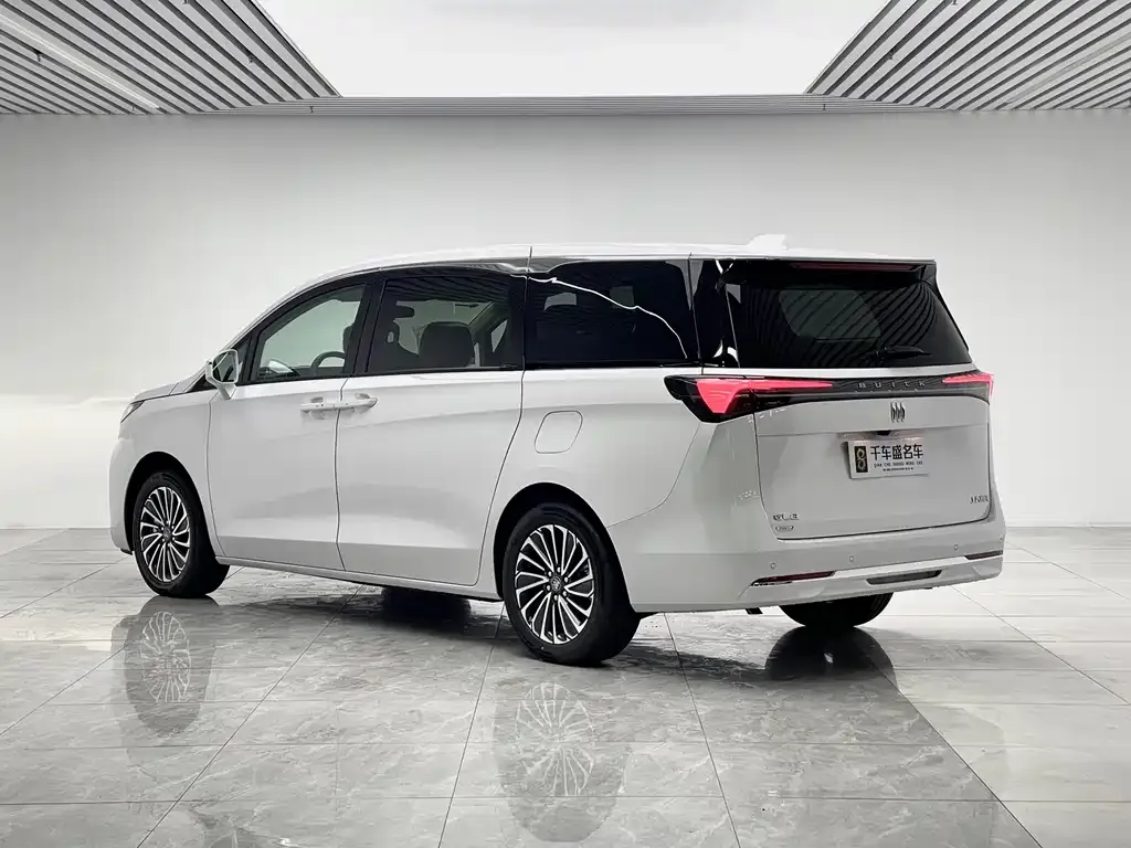 Buick GL8 Hybrid 2026 из CN, фото 3