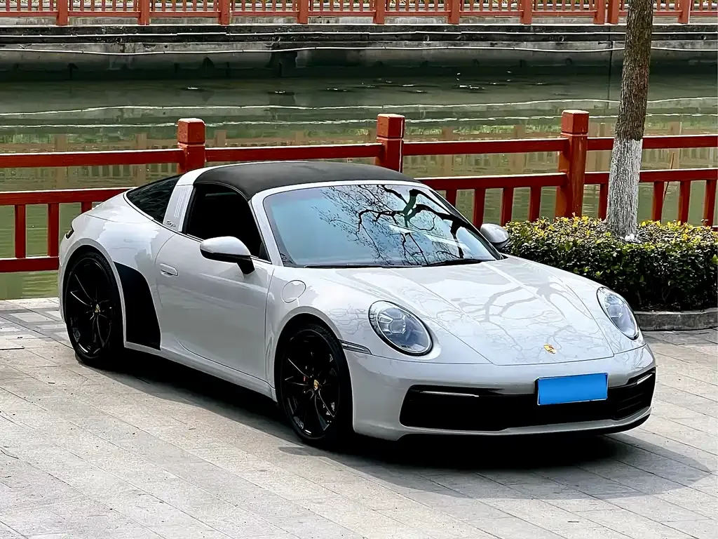 Porsche 911 2022 из CN, фото 6