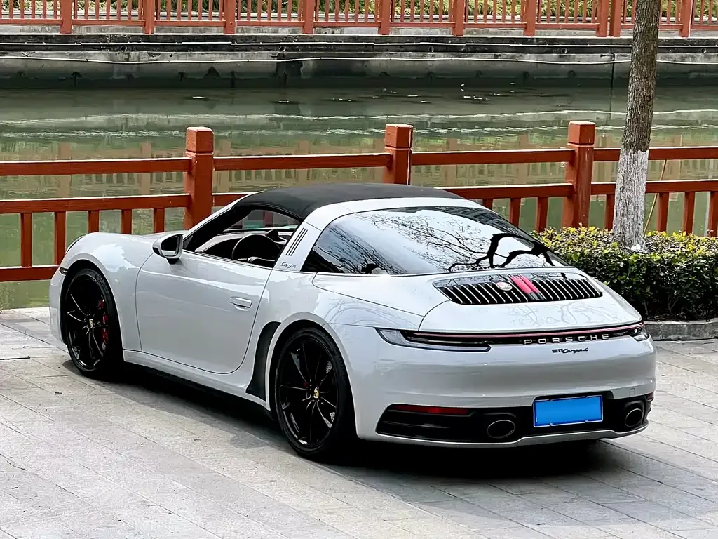 Porsche 911 2022 из CN, фото 4