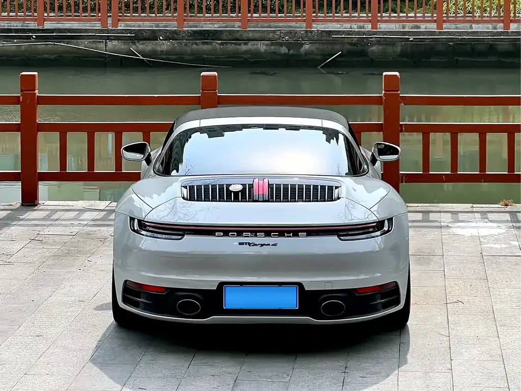 Porsche 911 2022 из CN, фото 10