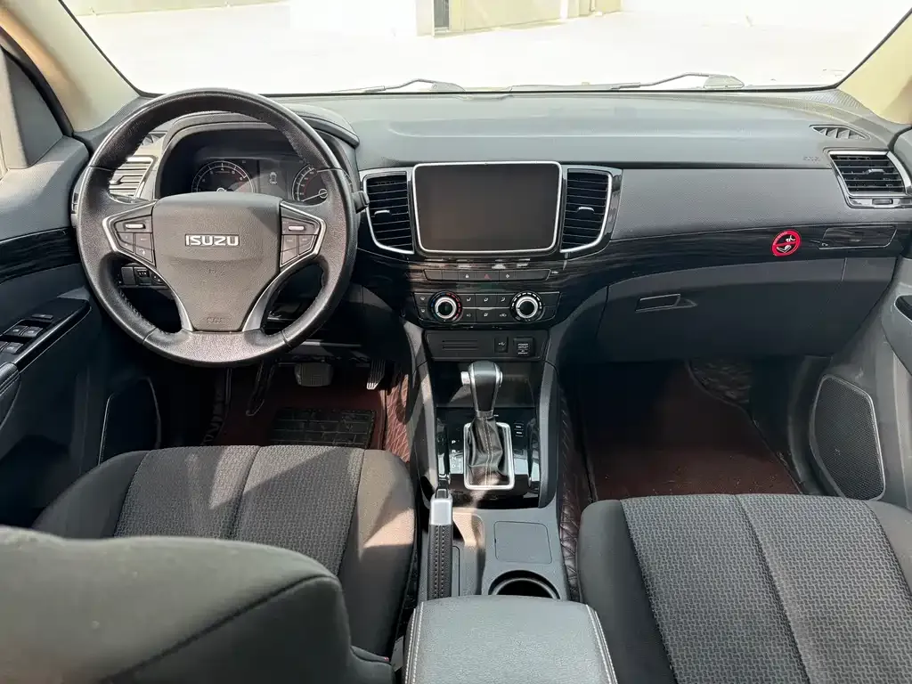 Isuzu Lingtuo 2022 из CN, фото 5