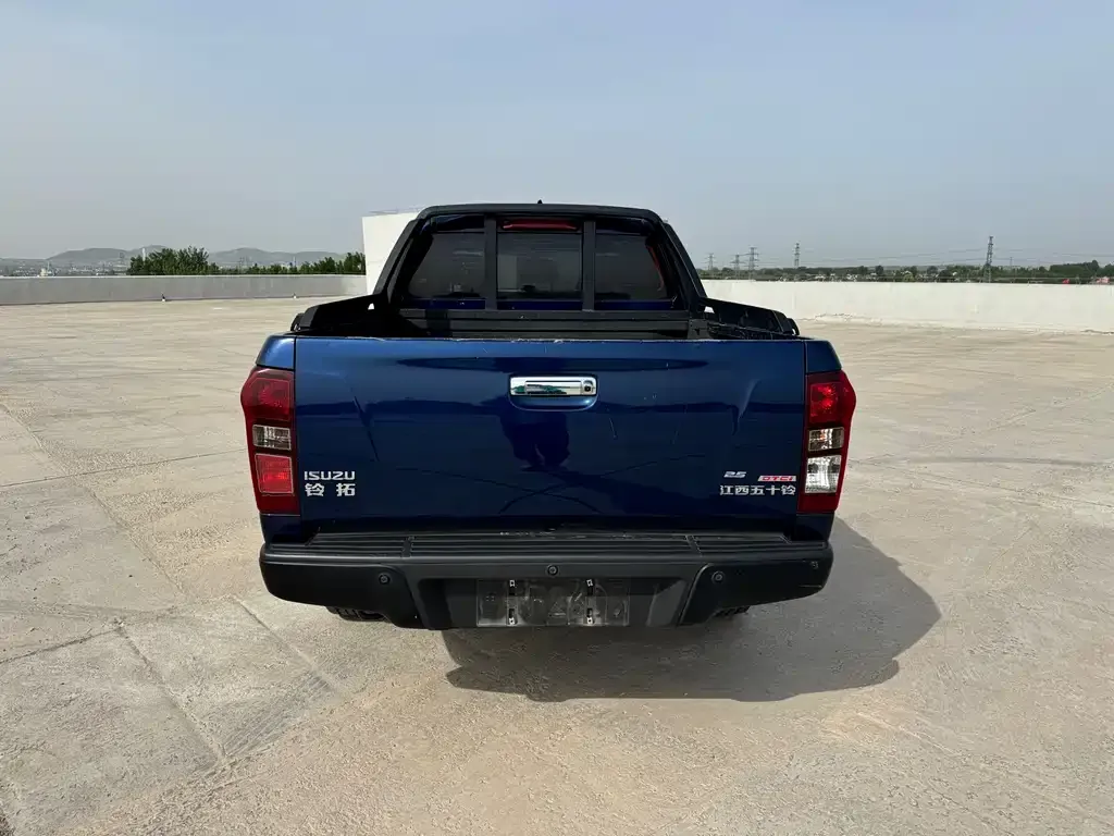 Isuzu Lingtuo 2022 из CN, фото 4