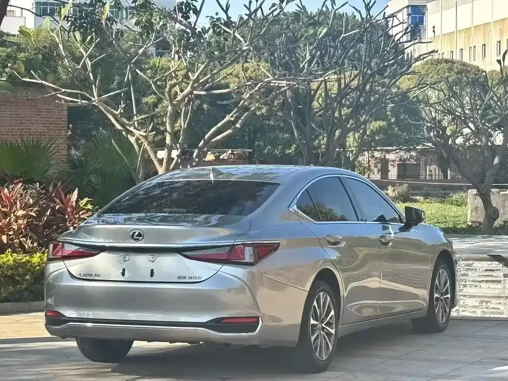 Lexus ES 2023 из CN, фото 7