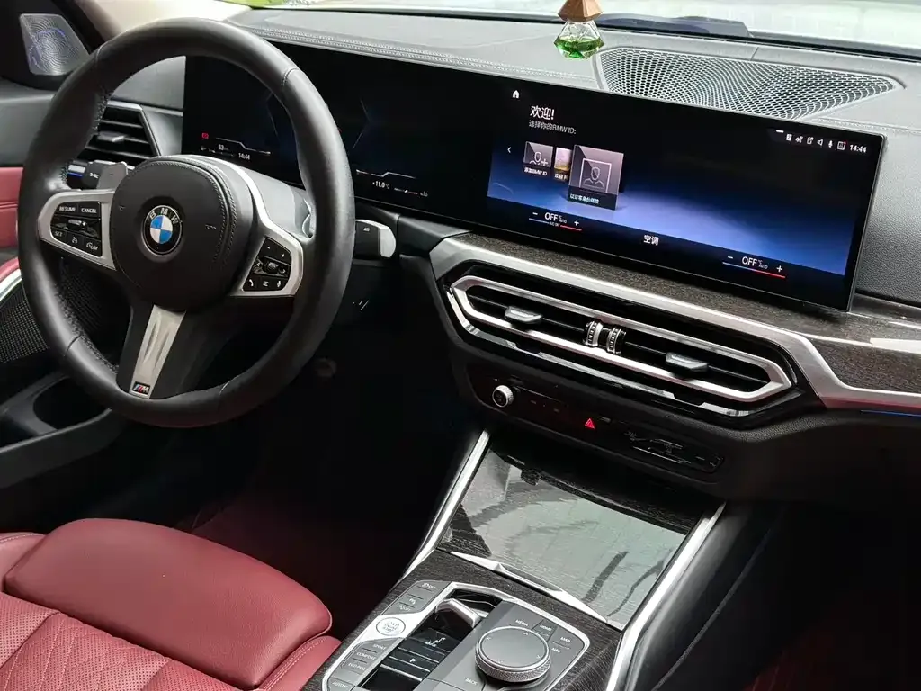 BMW 3 Series 2023 из CN, фото 7