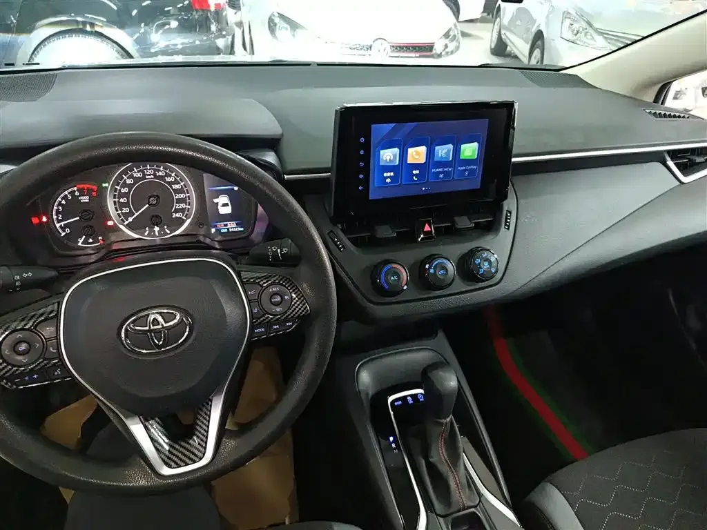 Toyota Corolla 2023 из CN, фото 8