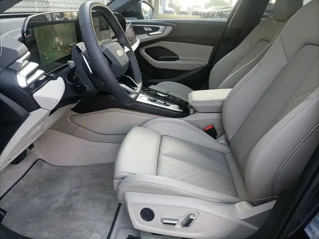 Audi A5L 2025 из CN, фото 2