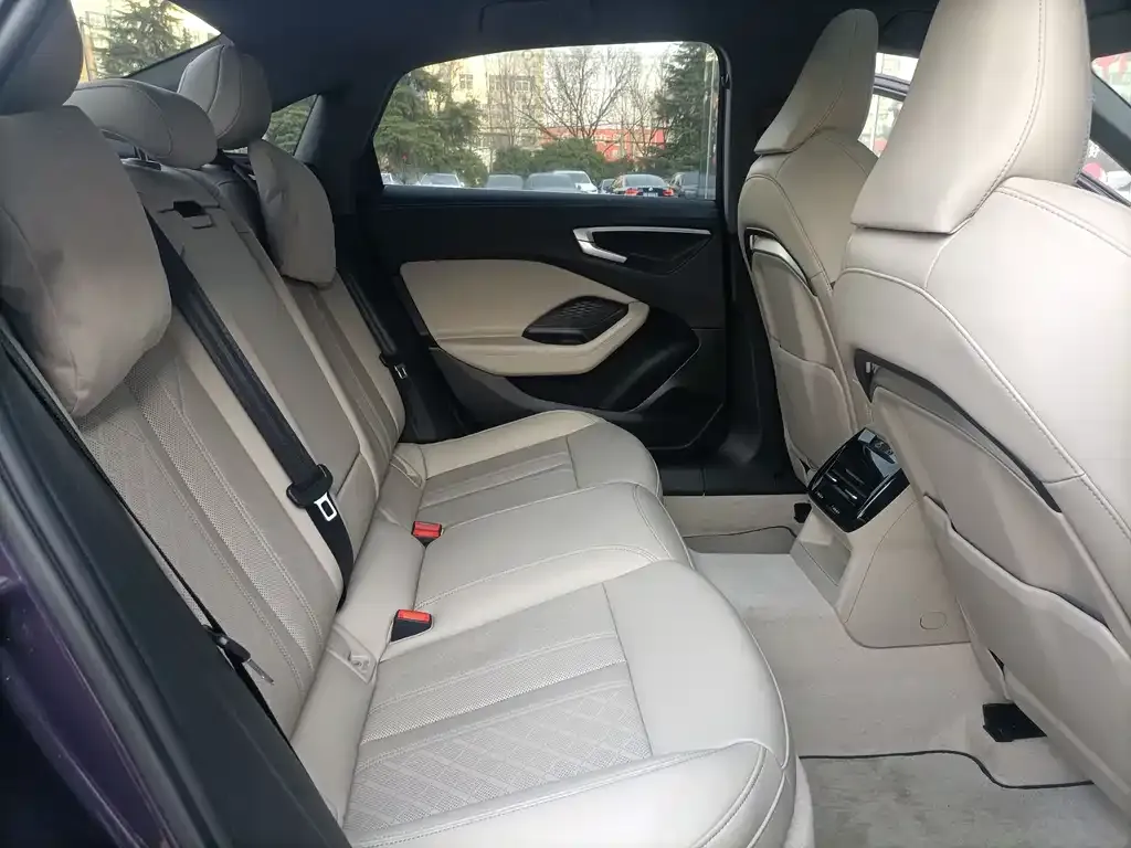 Audi A5L 2025 из CN, фото 6