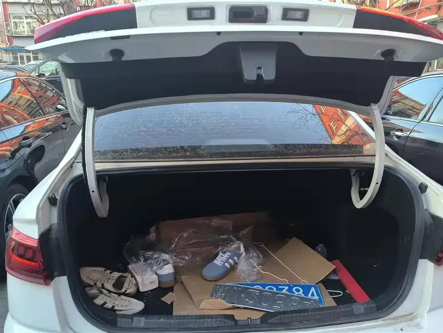 Volkswagen Bora 2025 из CN, фото 6