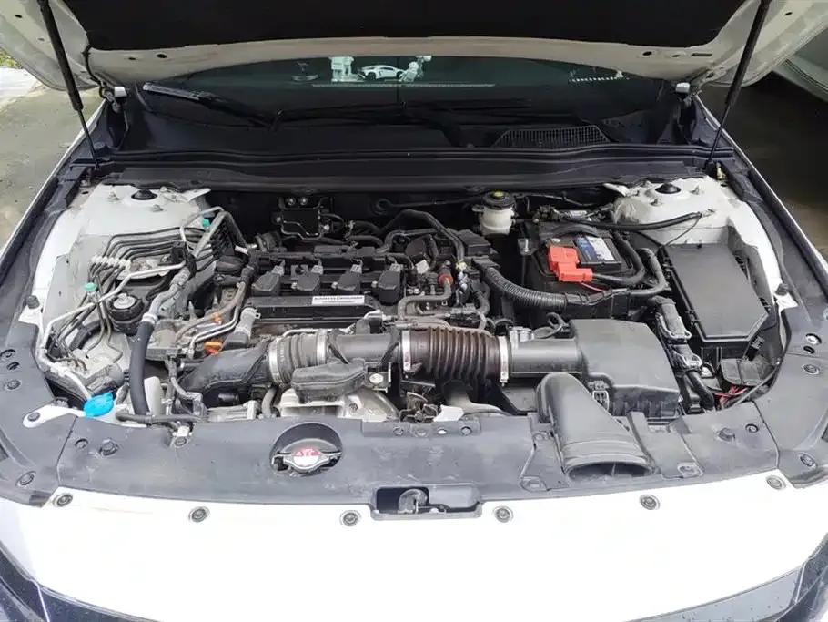 Honda Accord 2021 из CN, фото 2
