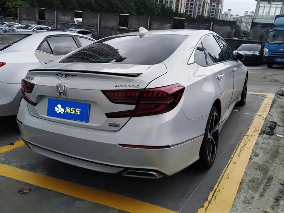 Honda Accord 2021 из CN, фото 10