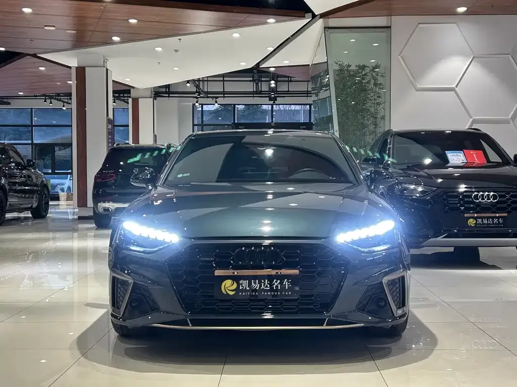 Audi A4L 2024 из CN, фото 7