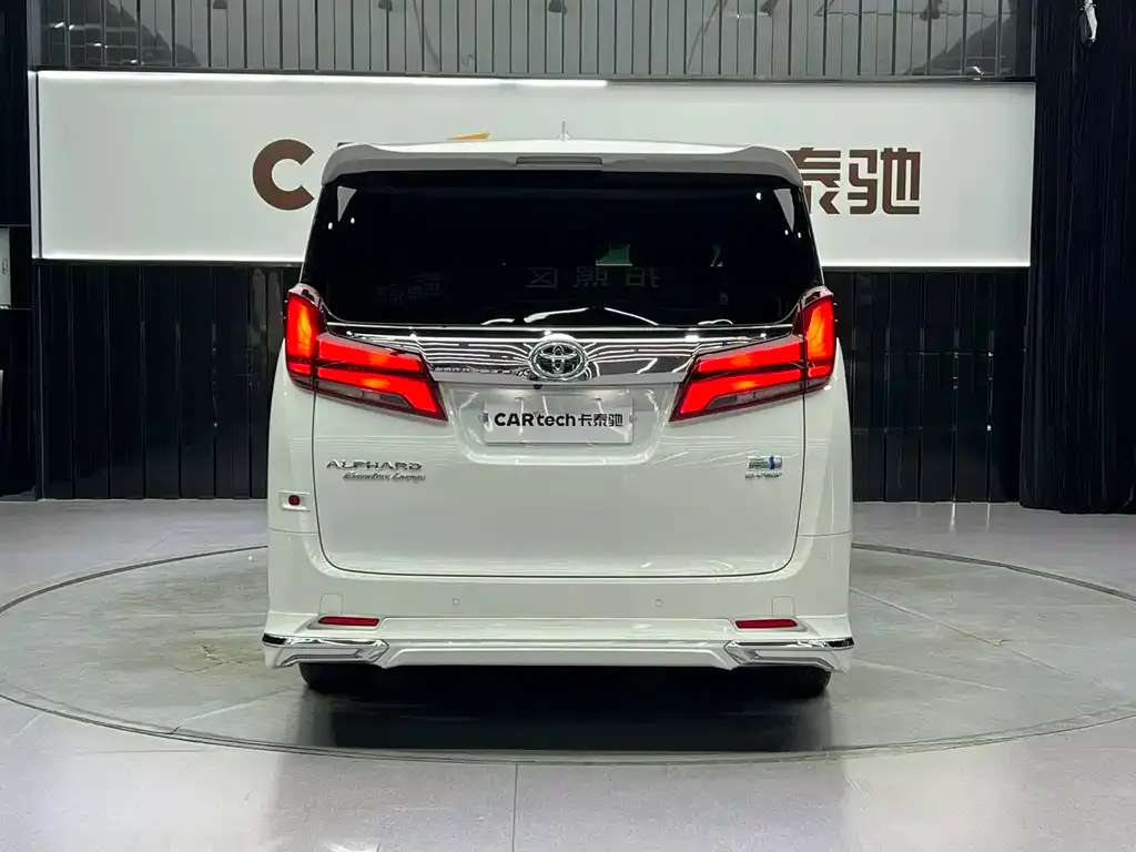 Toyota Alphard 2022 из CN, фото 4