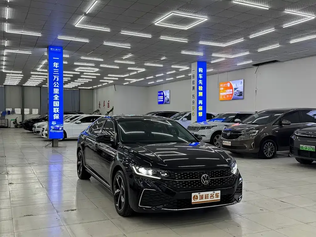 Volkswagen Passat 2024 из CN, фото 1