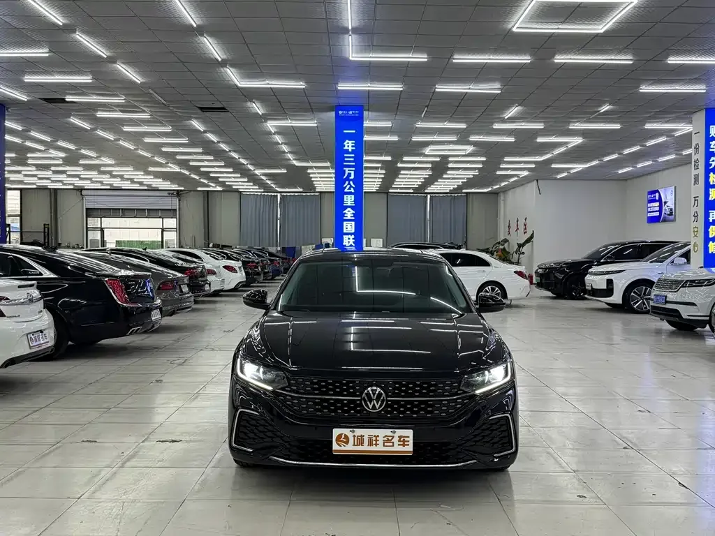 Volkswagen Passat 2024 из CN, фото 3